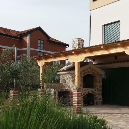 Amadrian Apartments شيبينيك المظهر الخارجي الصورة