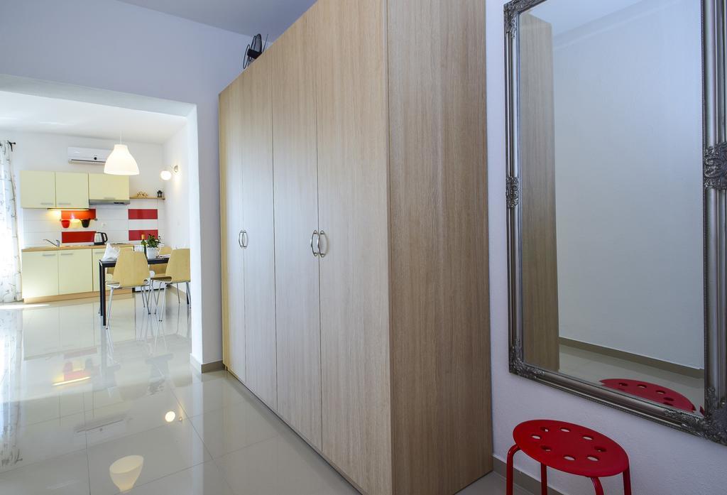 Amadrian Apartments شيبينيك المظهر الخارجي الصورة