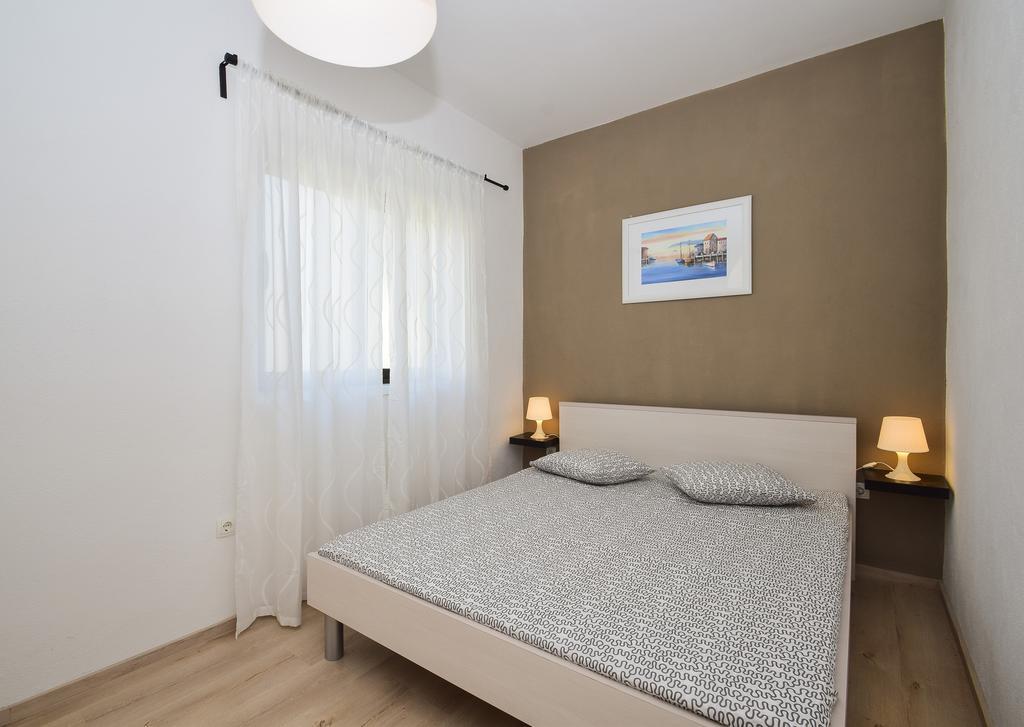 Amadrian Apartments شيبينيك المظهر الخارجي الصورة