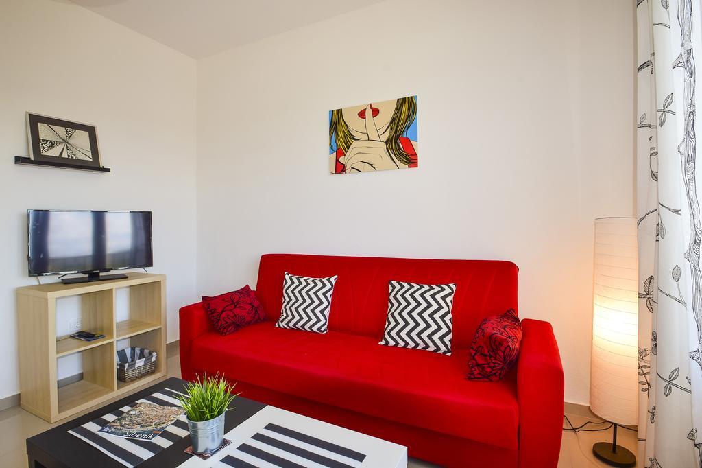 Amadrian Apartments شيبينيك المظهر الخارجي الصورة