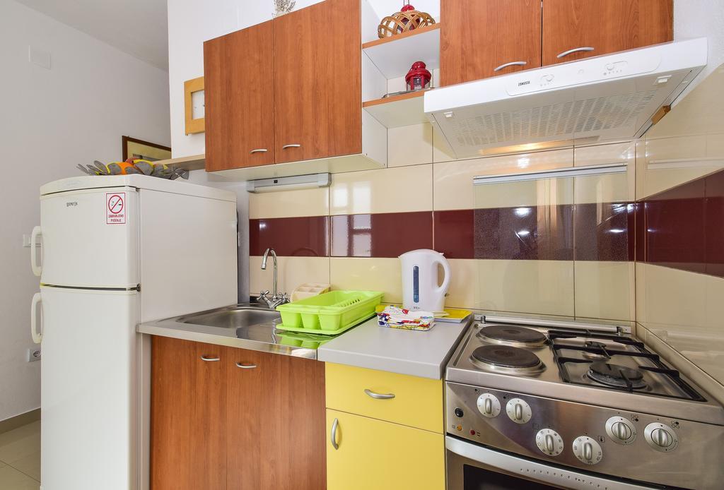 Amadrian Apartments شيبينيك المظهر الخارجي الصورة