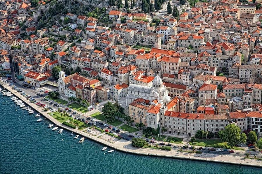 Amadrian Apartments شيبينيك المظهر الخارجي الصورة
