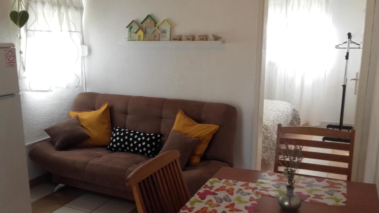 Amadrian Apartments شيبينيك المظهر الخارجي الصورة